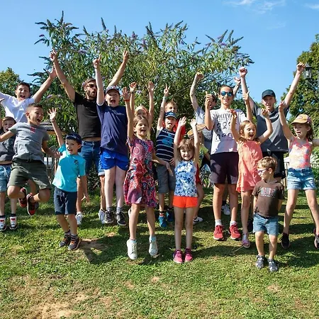 Camping Brin D'amour - Maeva 3* Les Eyzies